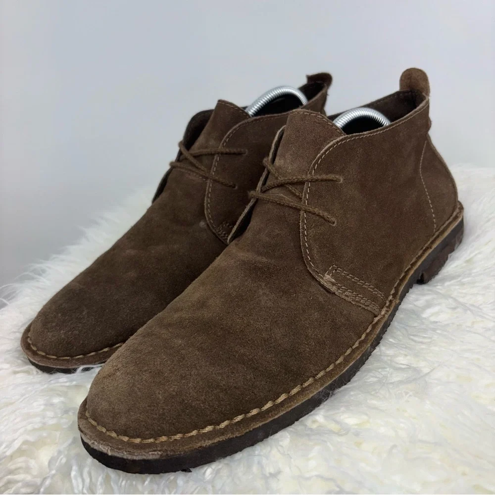 Merona Men 11 Brown Suede Chukka Leather Ankle Boots 2‎ Eyelet Classic Timeless